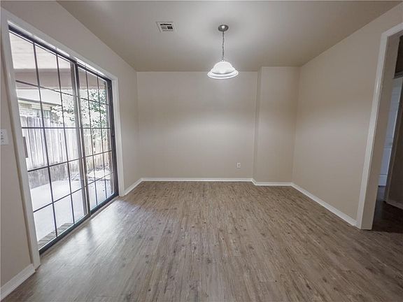 5th image of 2020 S F St