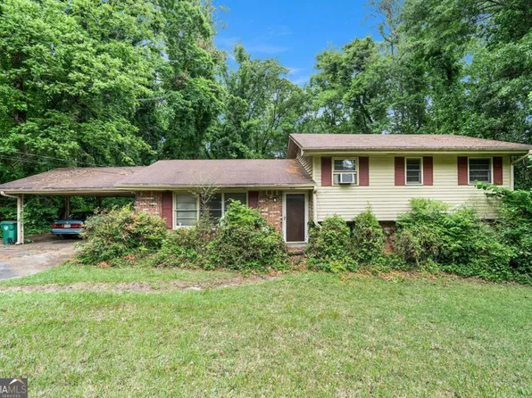 2214 River Rd, Ellenwood, GA 30294