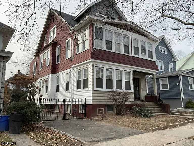 176 Weequahic Ave #2 — Photo 20