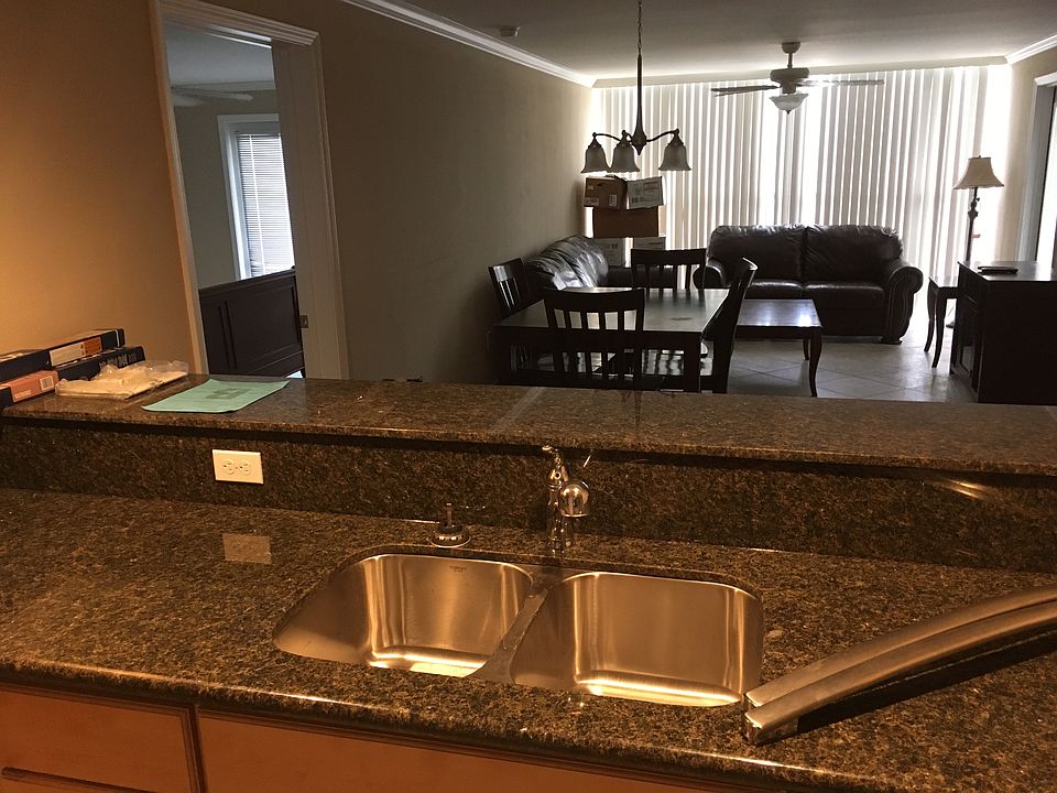 1st image of 2046 Beach Blvd