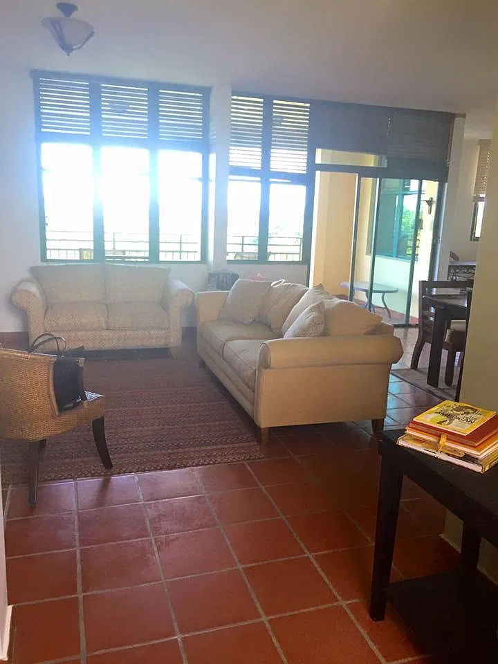 3 bed, 1564 sqft, $3,300 — Photo 3