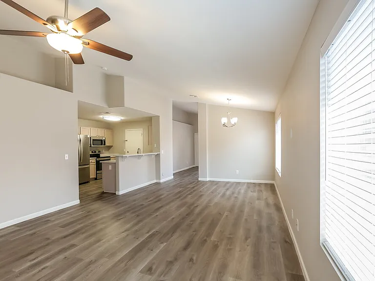 8643 E Capri Ave — Photo 3