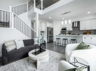 83 N Saddlebred Pl, Cochrane, AB T4C 3B5