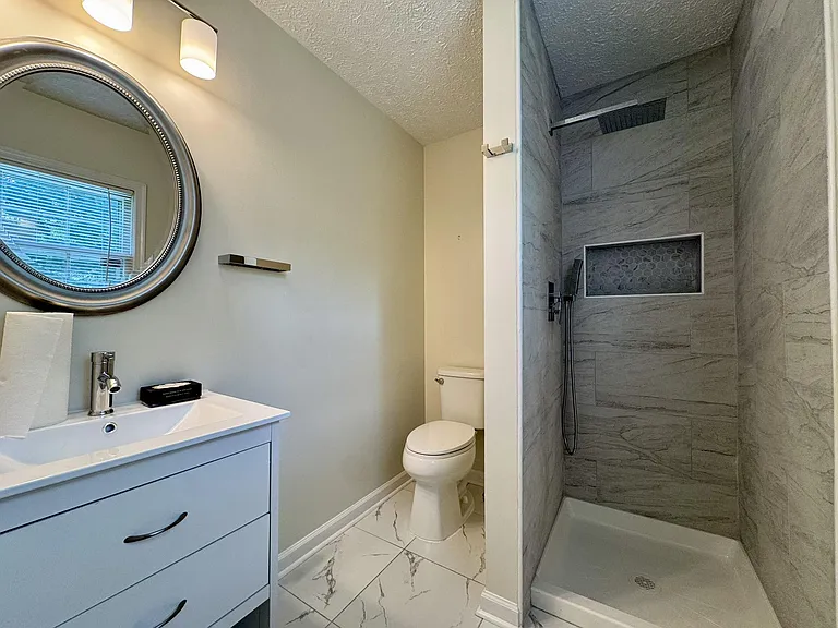 13413 Wisteria Dr — Photo 11