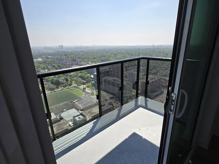 117 Broadway Ave #Penthouse 10 — Photo 6