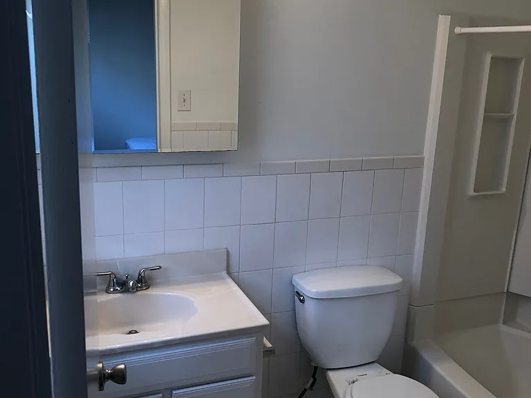 9102 Amherst Ave #B5 — Photo 7