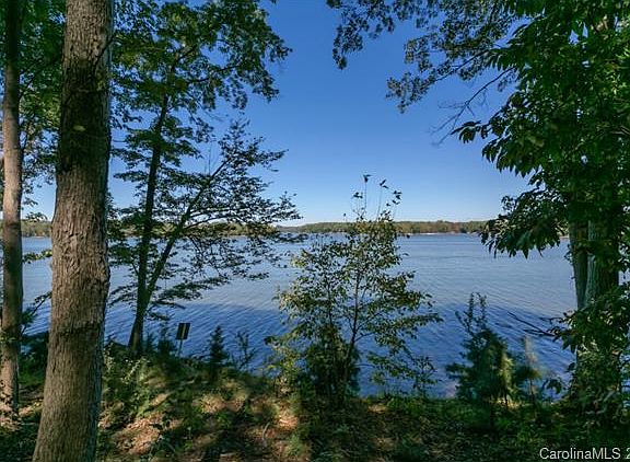 4th image of 9609 Sweetleaf Pl