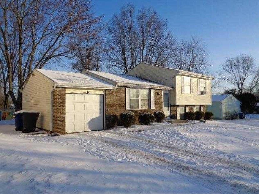 2nd image of 2544 Hingham Ln