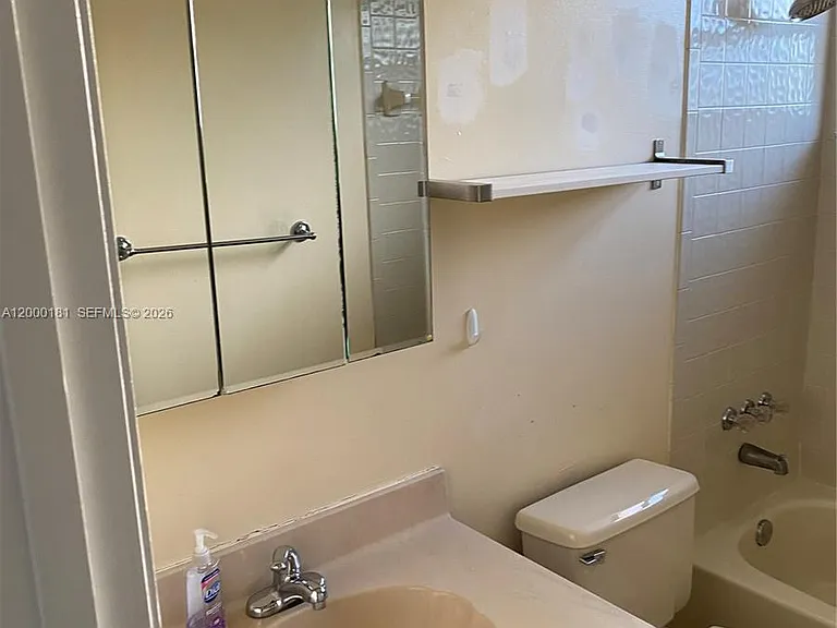 1900 Diana Dr #3D — Photo 14
