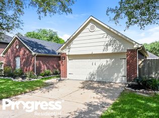 2927 Waterloo Rd, Pearland, TX 77581