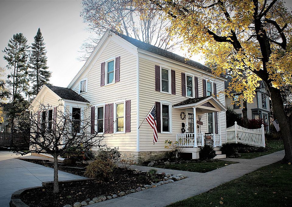 Front (North Elevation) 