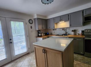 106 Miriam Ln, Milford, PA 18337