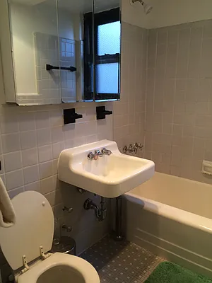 Rented by Aida Home Realty | media 33