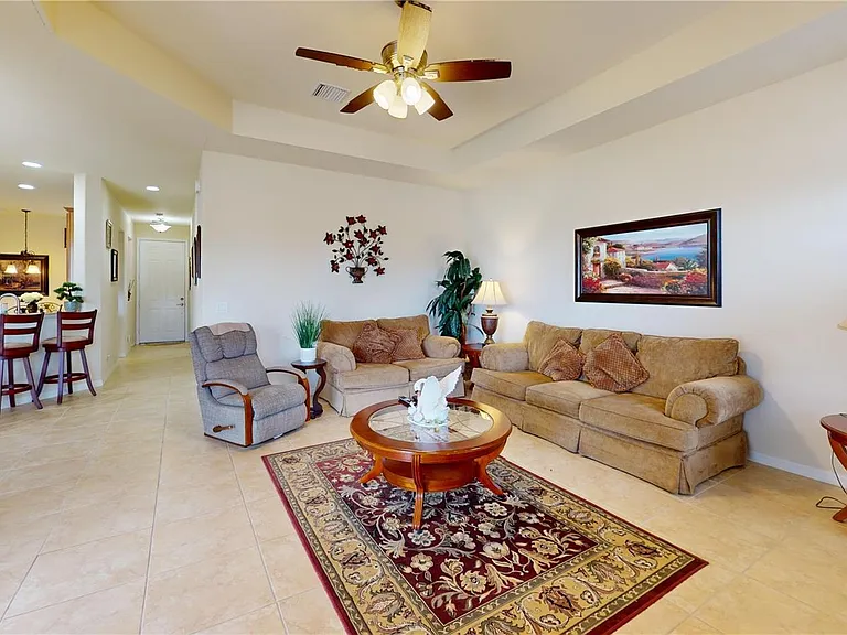 11462 Saffron Ct — Photo 8