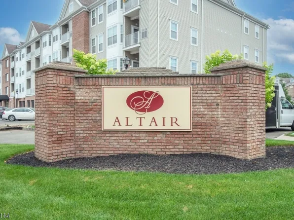 142 Cory Ln #142, Elmwood Park Boro, NJ 07407