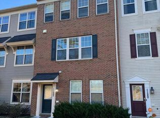 1122 Red Hawk Way, Severn, MD 21144