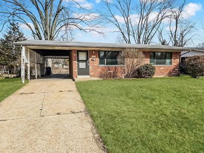 1679 Maldon Ln, Saint Louis, MO, 63136