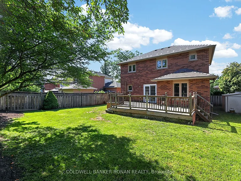8 McCullough Ave — Photo 40