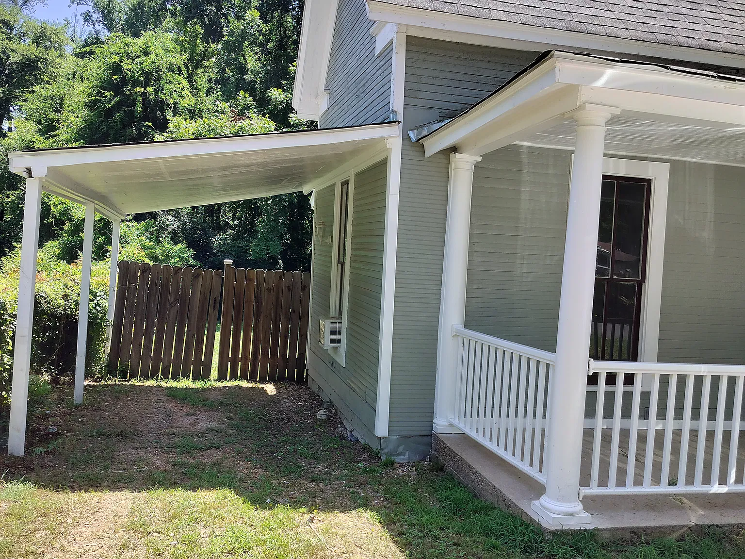 3 bed, 1309 sqft, $1,295 — Photo 4