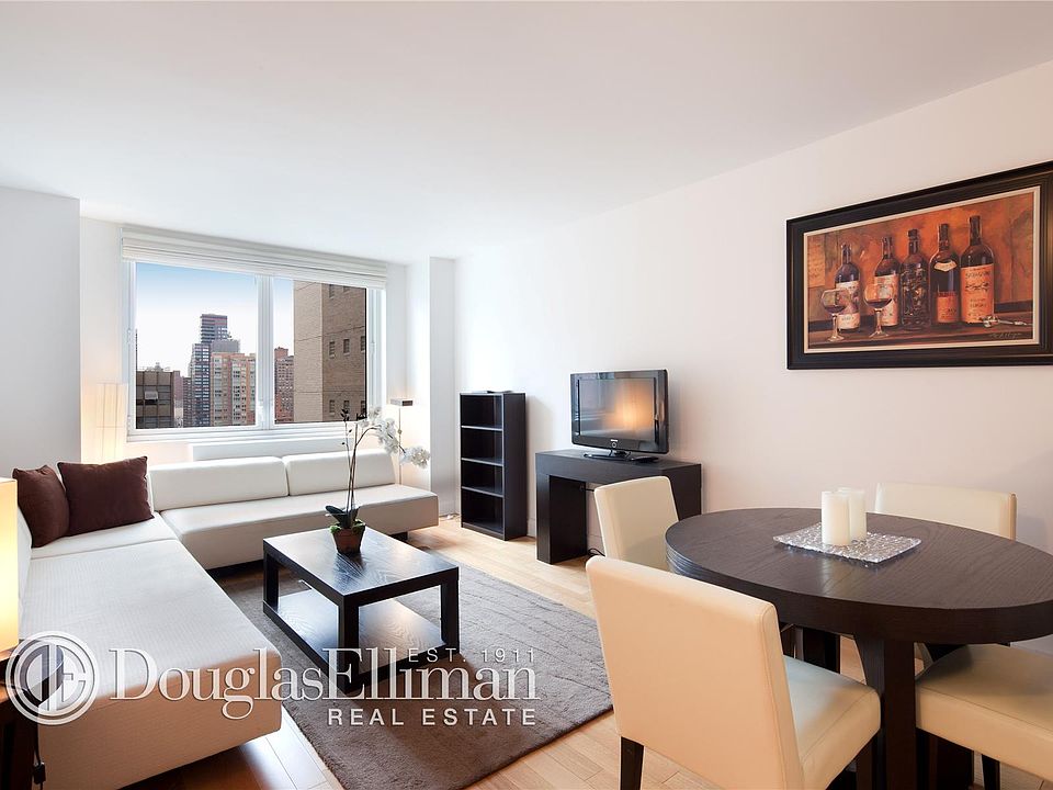 1st image of 211 E 46th St #25D