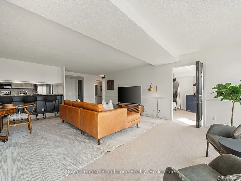 344 Front St #506 — Photo 28