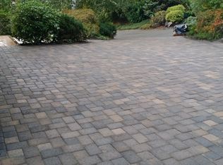 6126 142nd Ave SE, Bellevue, WA 98006