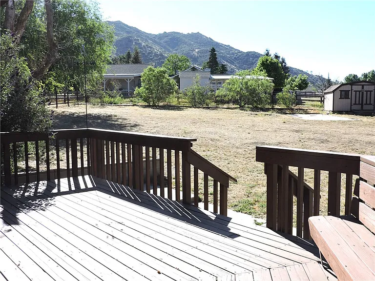 26931 Columbia Way — Photo 14
