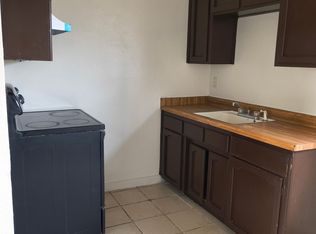 13958 Locust St, Armona, CA 93202