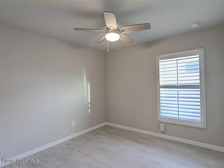 4188 Trovita Cir W — Photo 10