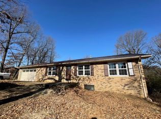 904 Edward St, Madisonville, KY 42431