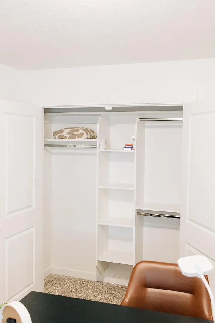 Unit Photo - 1014 W Quinn Rd #234