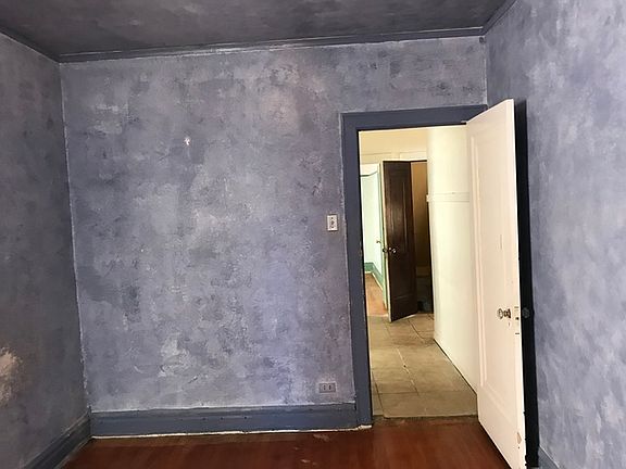 5th image of 1845 S Central Ave #1