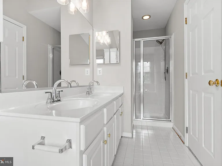 13412 Burrough Farm Dr — Photo 22