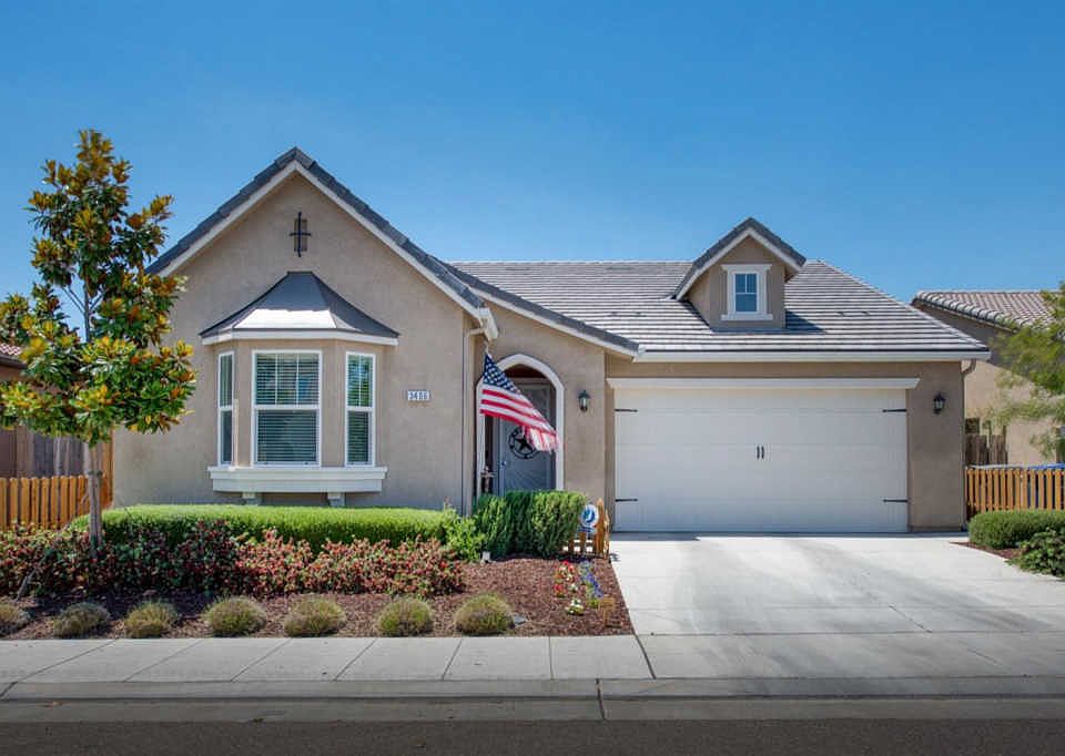 1st image of 3406 Carmelita Ave