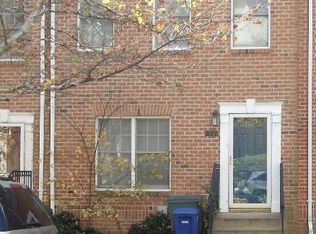 829 Hr Dr SE, Washington, DC 20032