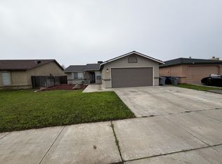 459 Serano Ct, Merced, CA 95341