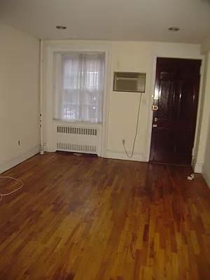 Rented by M.Woods & Associates | media 34