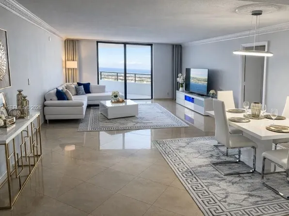 2500 Parkview Dr APT 2206, Hallandale, FL 33009