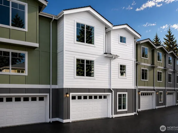 19505 Damson Road #B2, Lynnwood, WA 98036