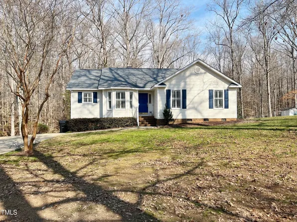 228 Kentucky Dr, Clayton, NC 27527