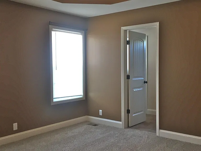 415 Palamino Ln — Photo 9