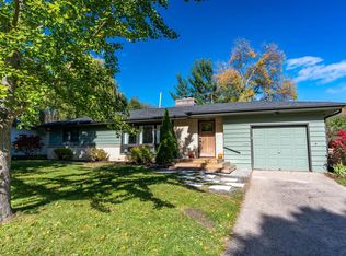 4330 Waite Cir, Madison, WI 53711