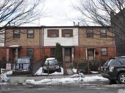 759 Jackson Ave, Bronx, NY, 10456