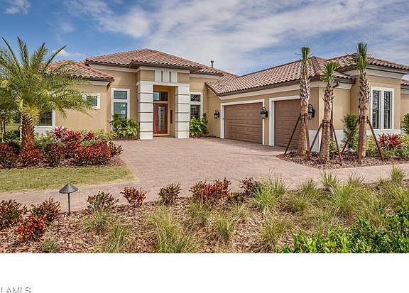3rd image of 8690 Amour Ct