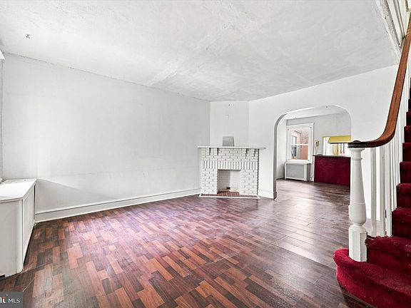 2nd image of 5811 Stockton Rd