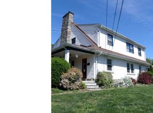 247 Lowrys Ln, Bryn Mawr, PA 19010