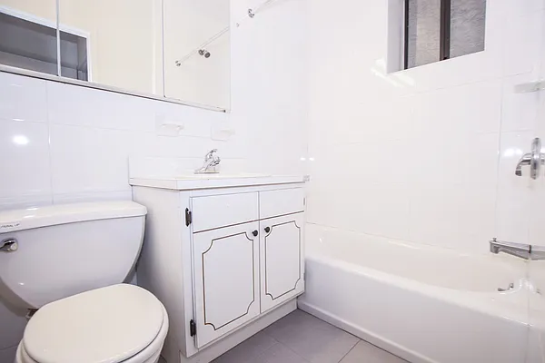 Rented by Avenues Real Estate | media 12