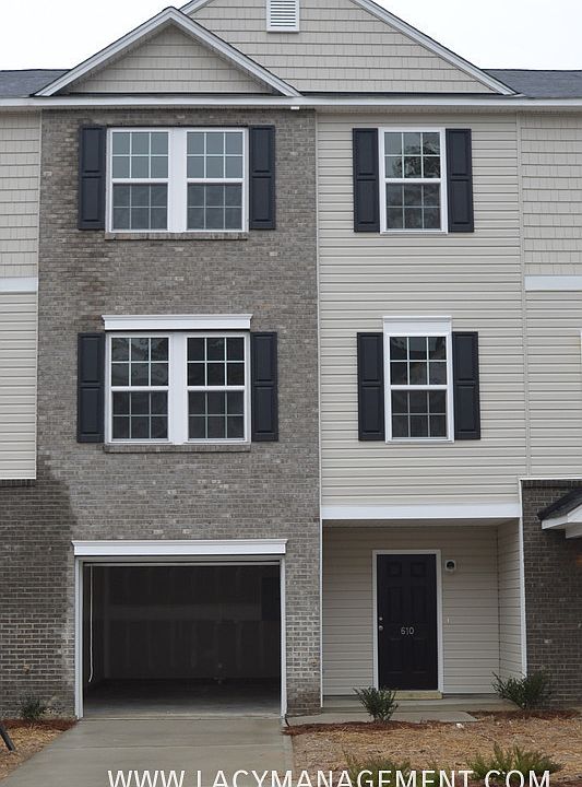 1st image of 635 Minnestott Way #1