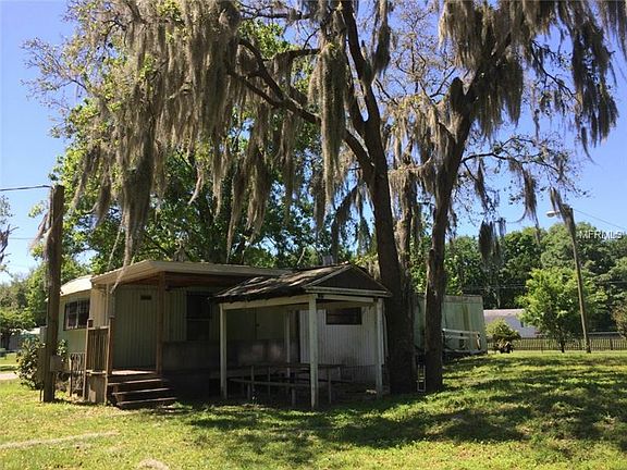 3rd image of 3523 Shady Brooke Cir