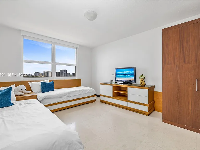 2080 S Ocean Dr #1203 — Photo 23